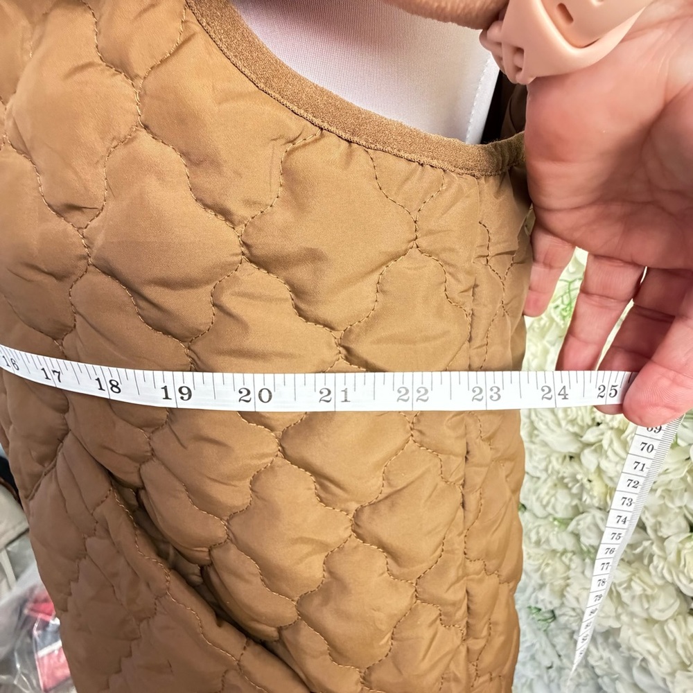 Evaless Camel Quilted Puffer Vest Womens Large Lightweight Fall Winter Jacket - Picture 5 of 11